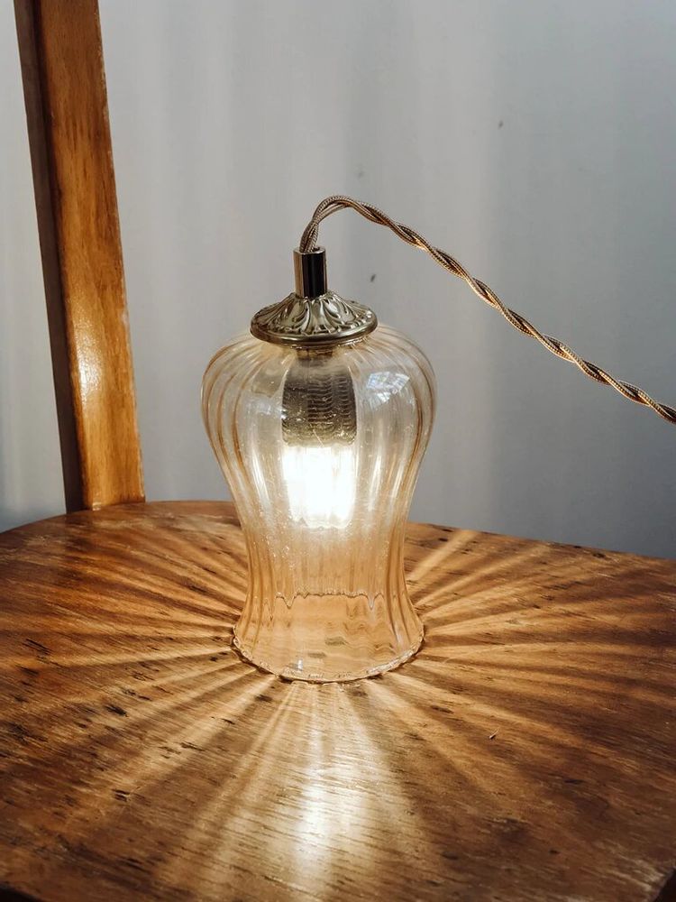 Suspensions - Paulette, la lampe baladeuse - DEBONGOUT