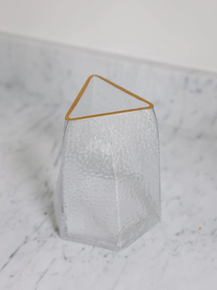 Vases - Adel, the chiseled vase - DEBONGOUT