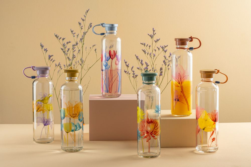 Carafes - In Giro flower 0,75 ml blue flower - LEONARDO