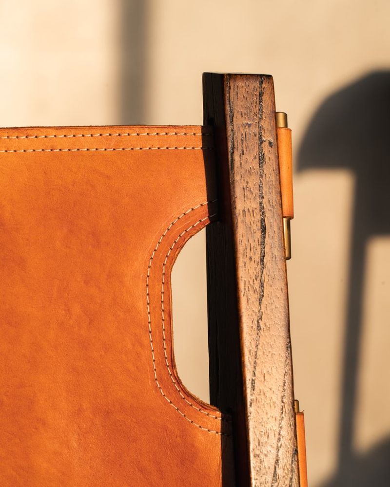 Chaises - Tono Leather Chair - TONICIE'S