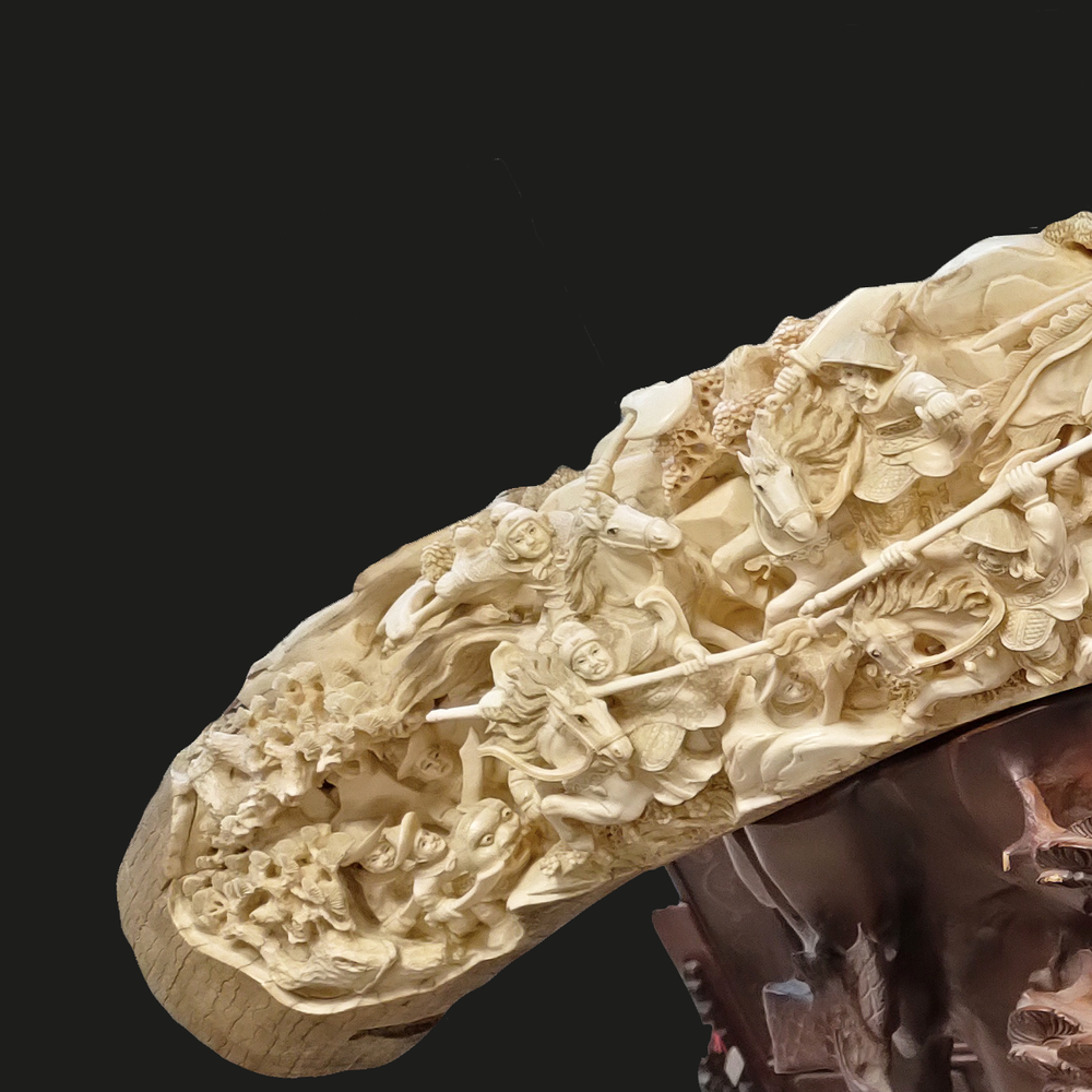 Sculptures, statuettes et miniatures - Ivoire de mammouth sculpté - TRESORIENT