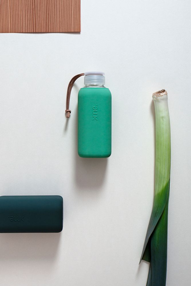 Cadeaux - FLACON EN VERRE RÉUTILISABLE SQUIREME (600 ml). Y1 DURABLE. - SQUIREME.