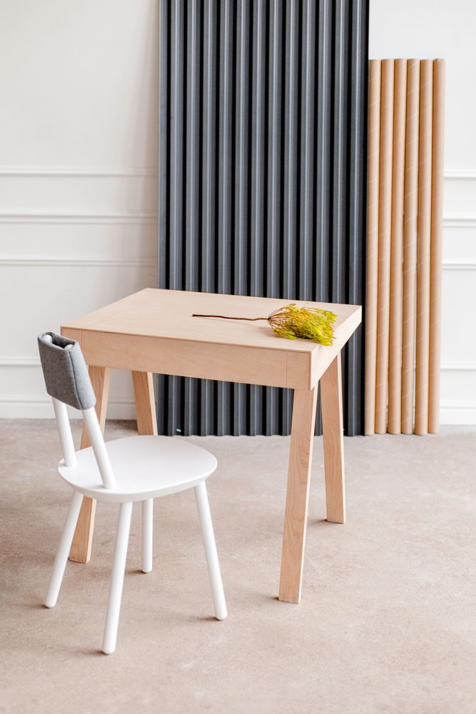 Writing desks - 4.9 Writing Desk, One or Two Drawers - EMKO