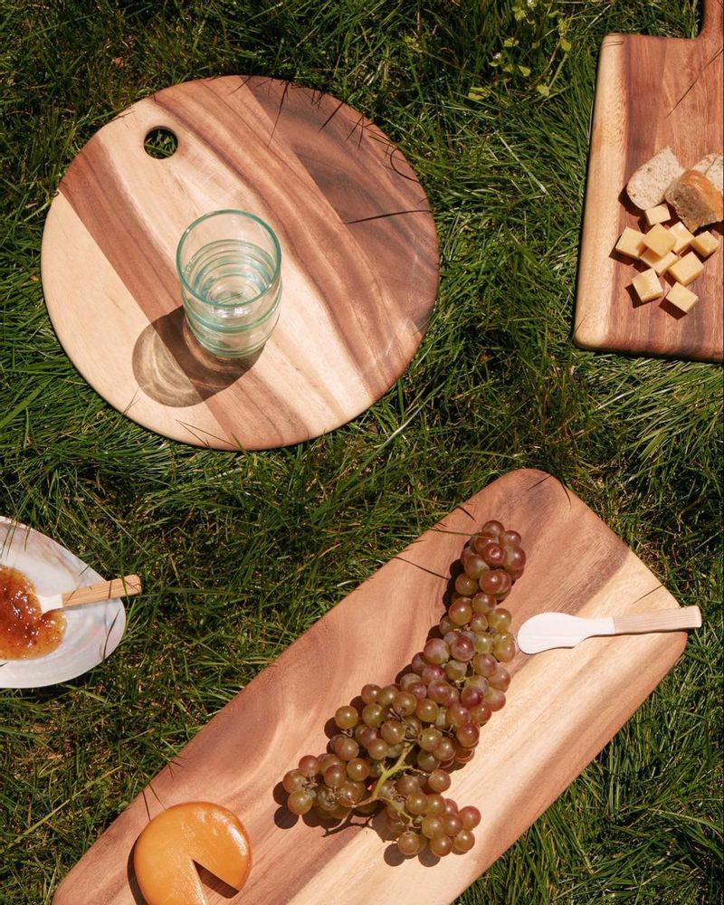 Plats et saladiers - Planches en bois d'acacia - BE HOME
