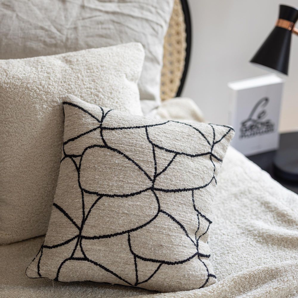 Fabric cushions - DANY cushions - MAISON VIVARAISE - SDE VIVARAISE WINKLER