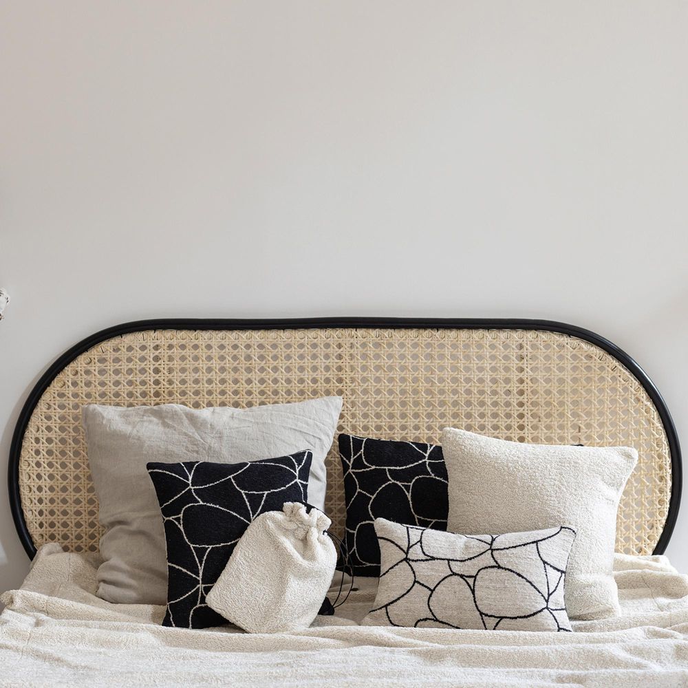 Fabric cushions - DANY cushions - MAISON VIVARAISE - SDE VIVARAISE WINKLER