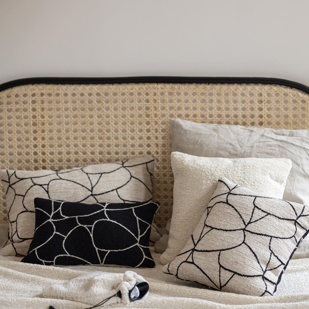 Fabric cushions - DANY cushions - MAISON VIVARAISE - SDE VIVARAISE WINKLER