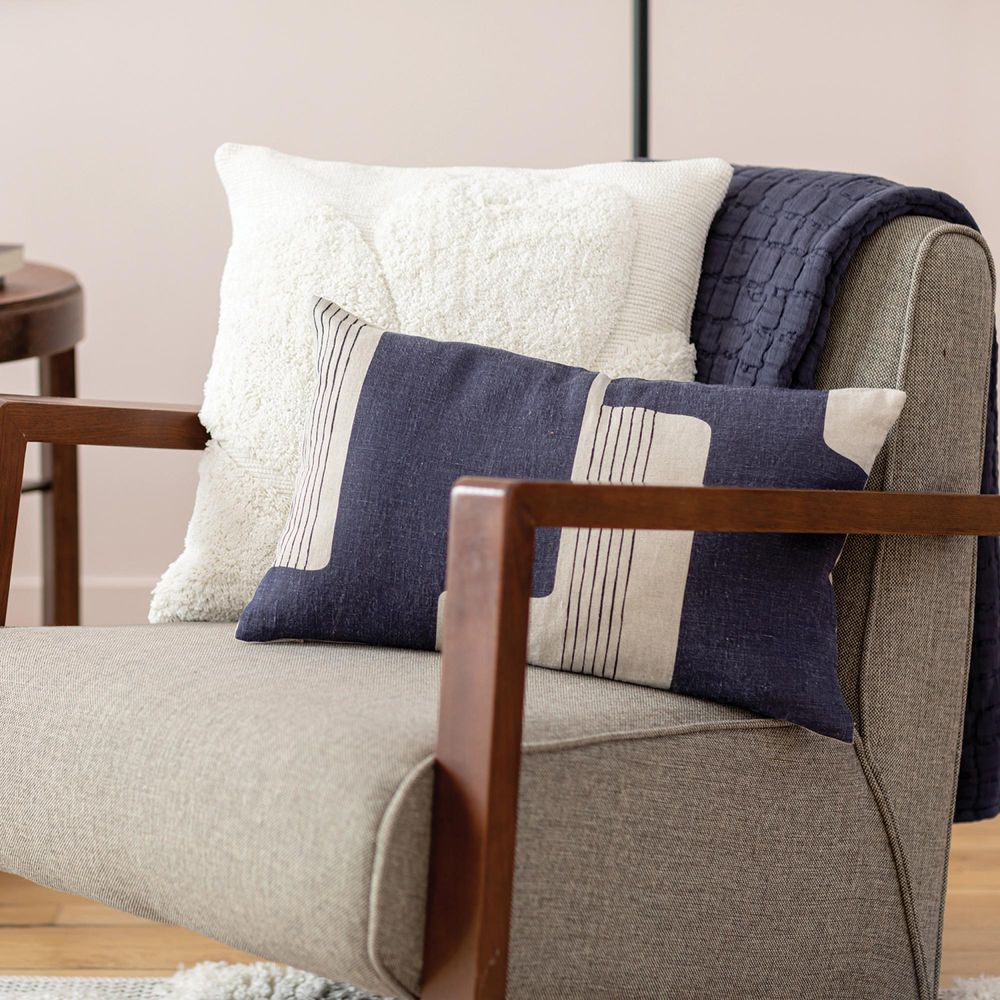 Fabric cushions - ZAHA cushion - MAISON VIVARAISE - SDE VIVARAISE WINKLER