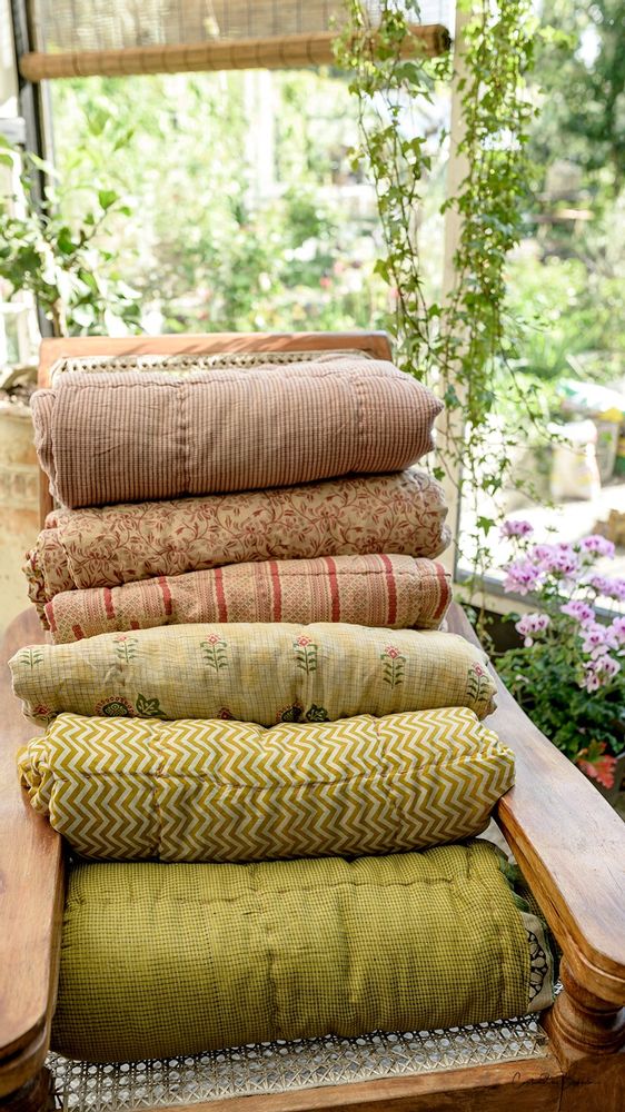 Throw blankets - Sari Throws - QUOTE COPENHAGEN APS