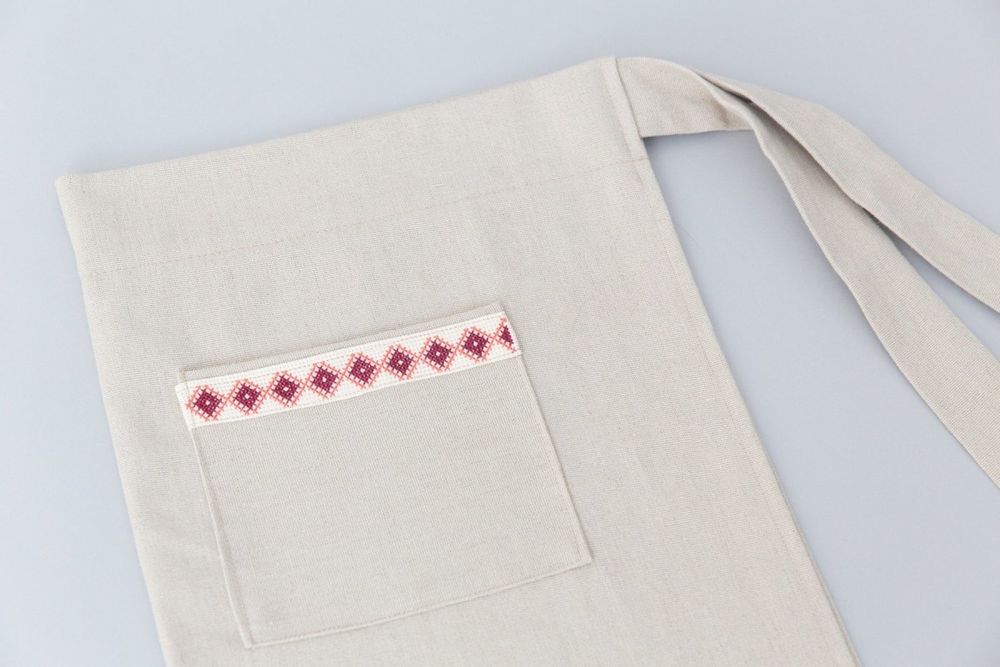 Tabliers de cuisine - Le tablier Tatreez par Darzah - NEST