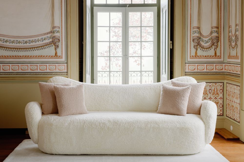 Sofas - Greenapple Sofa, Conchula Sofa, Ivory Bouclé, Handmade in Portugal - GREENAPPLE DESIGN INTERIORS