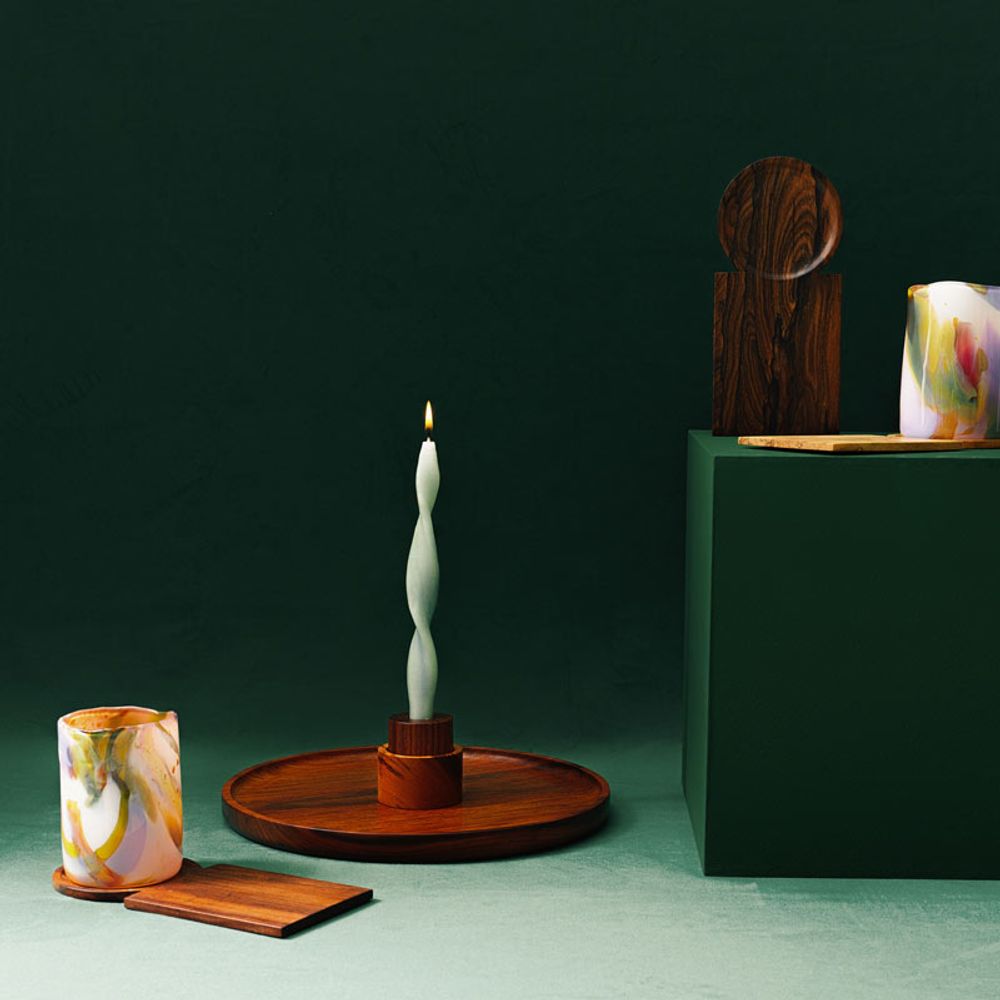 Plats et saladiers - Assiette Gordo en bois tropicaux par Itza Wood - NEST