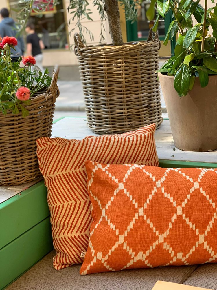 Fabric cushions - Bouclé/Linen Cushions - Check - CHHATWAL & JONSSON