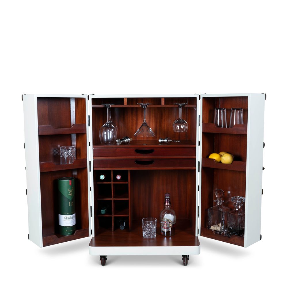 Trolleys - Polo Club Bar - AUTHENTIC MODELS