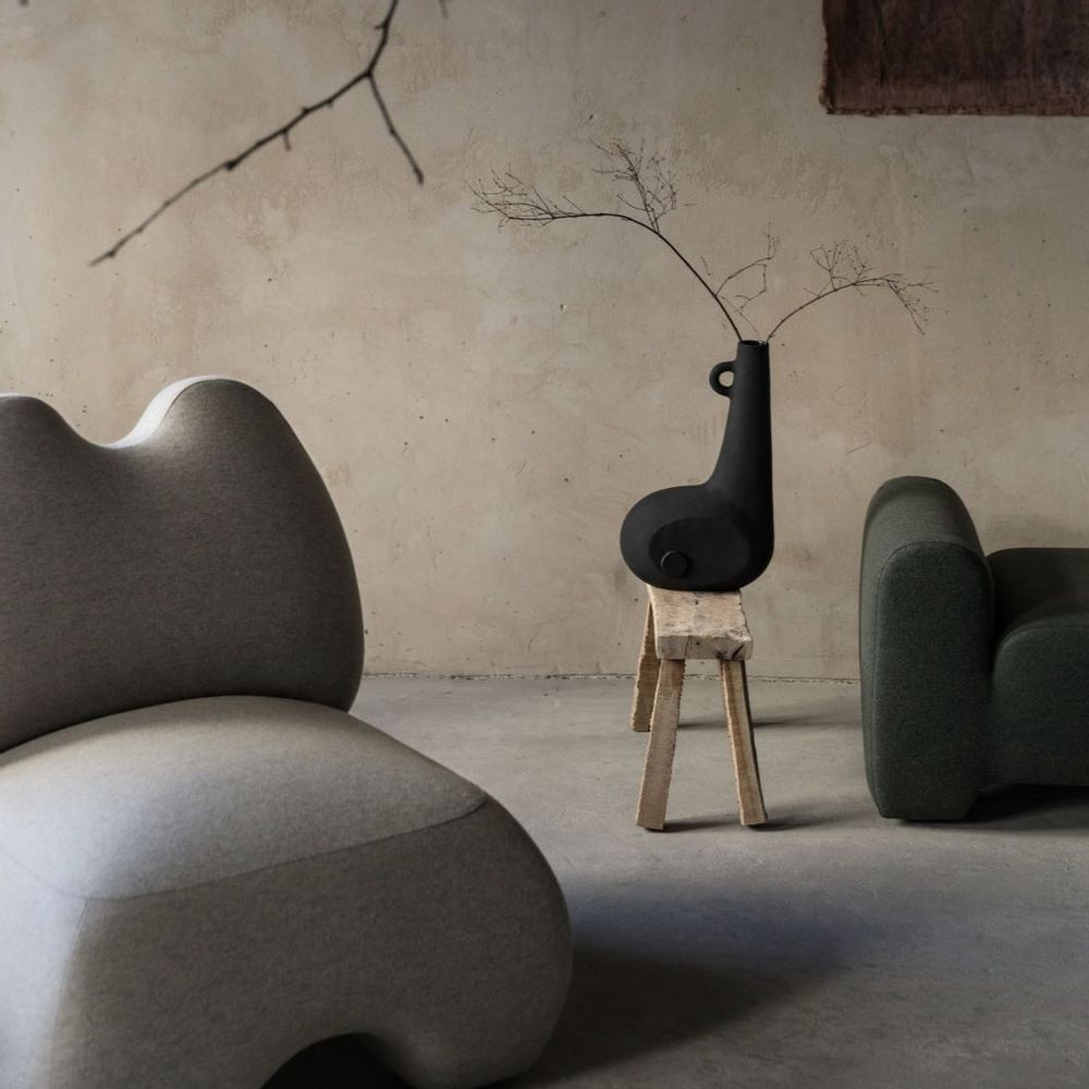 Vases - BANDURA black vase - TONICIE'S
