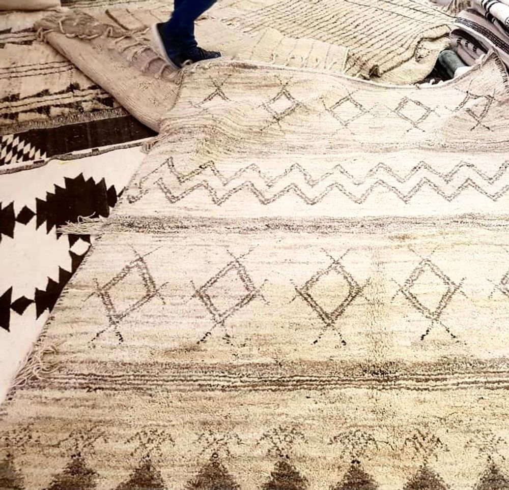 Bespoke carpets - Rugs - RAHIM /MUJEEB SEDDIQ
