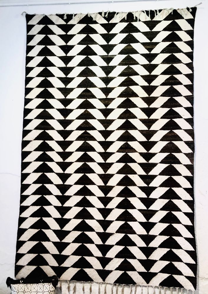 Bespoke carpets - Rugs - RAHIM /MUJEEB SEDDIQ