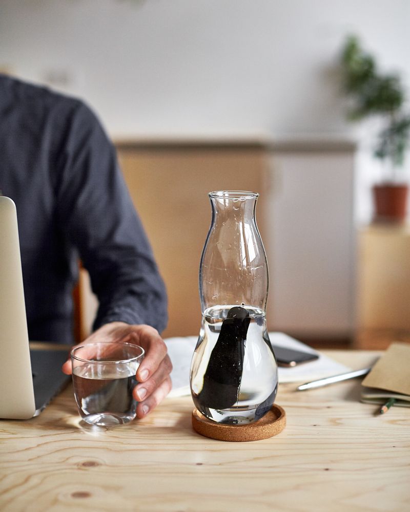 Other office supplies - Personal Carafe - with actif Binchotan Charcoal - BLACK+BLUM EUROPE