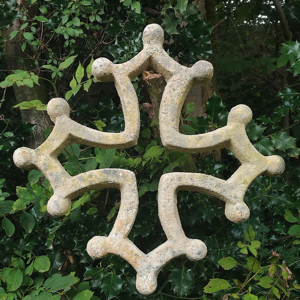 Outdoor decorative accessories - Occitan cross - TERRES D'ALBINE