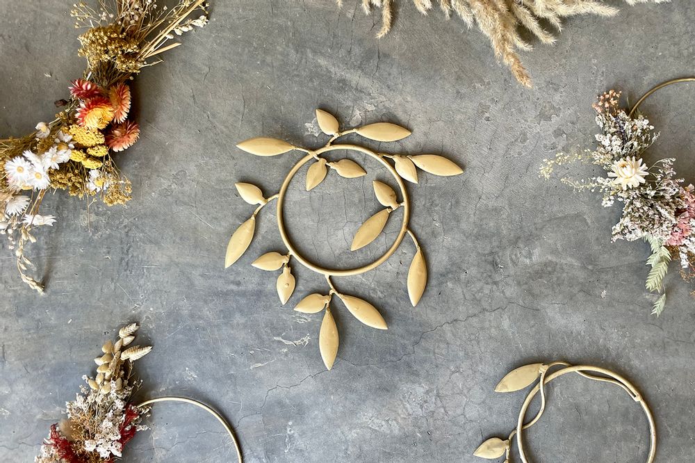 Gifts - Metal wreath - NAMAN-PROJECT