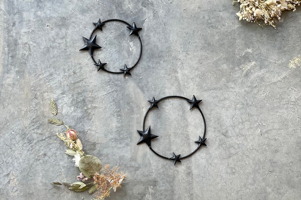 Gifts - Metal wreath - NAMAN-PROJECT