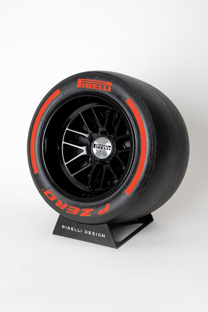 Enceintes et radios - Système audio - Pirelli P ZERO Sound 150 anniversaire - IXOOST - ARTISTIC AUDIO