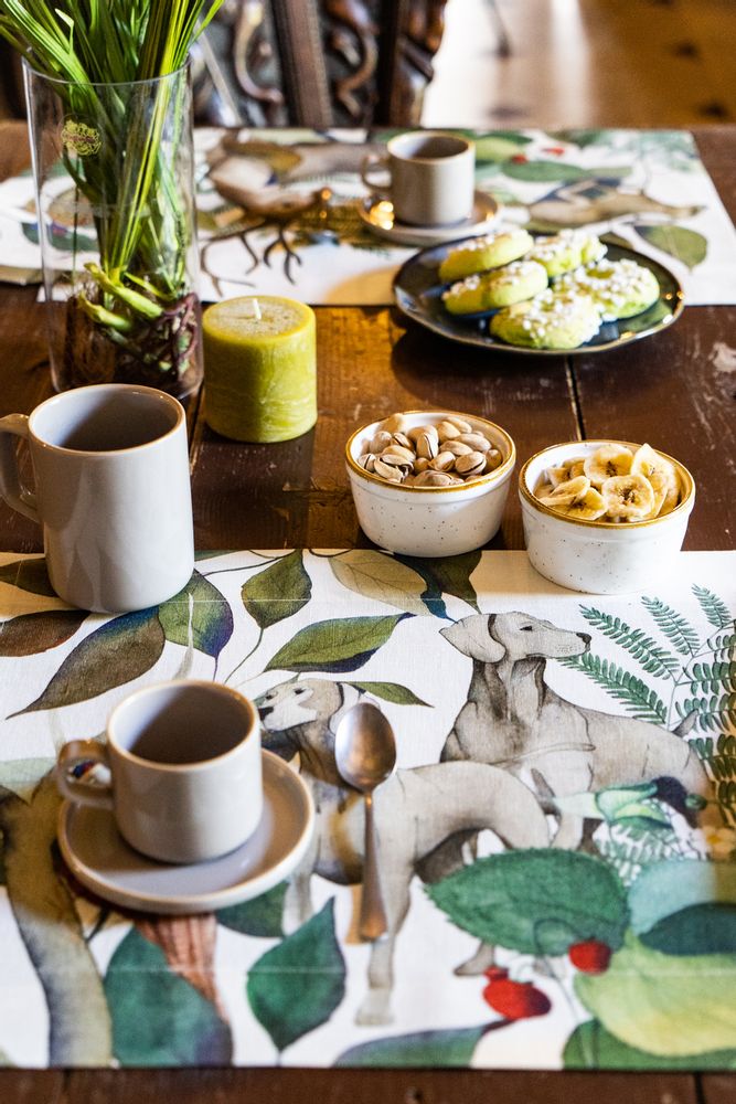 Kitchen linens - "Caccia" Linen Breakfast Set - NAPKING BY BELLAVIA