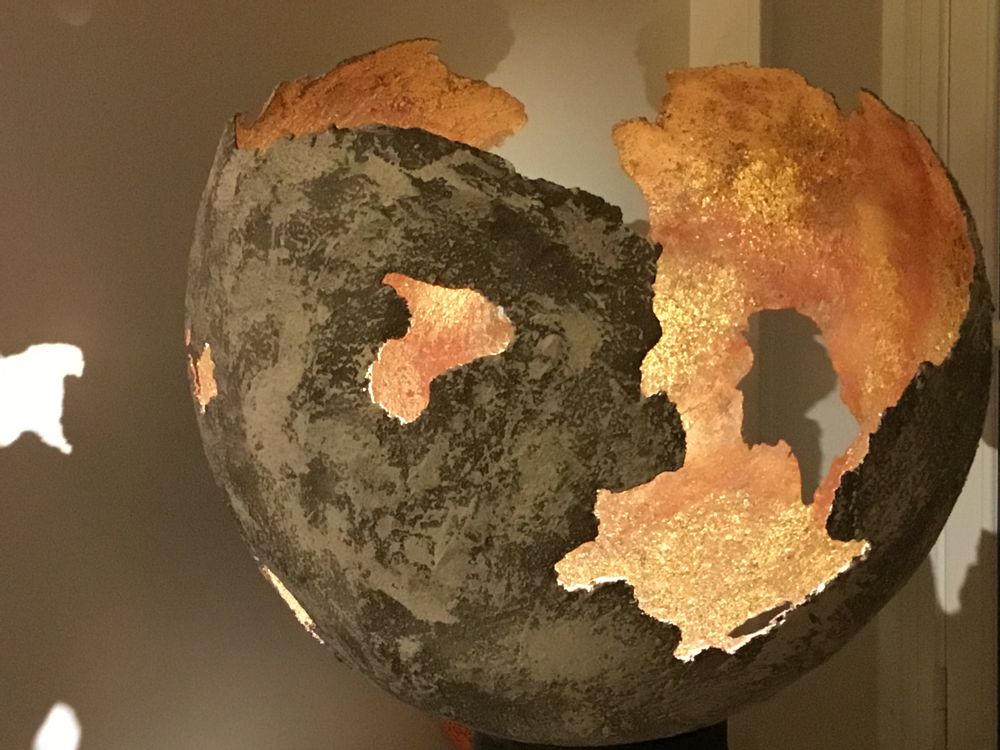 Decorative objects - Meteor/ concrete ball flexible shell. - NATALIE SANZACHE