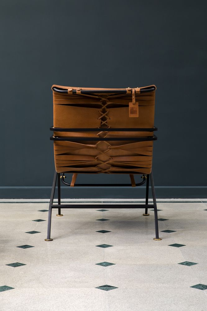 Fauteuils pour collectivités - LA CHAISE CORSET / FAUTEUIL - 1% DESIGN