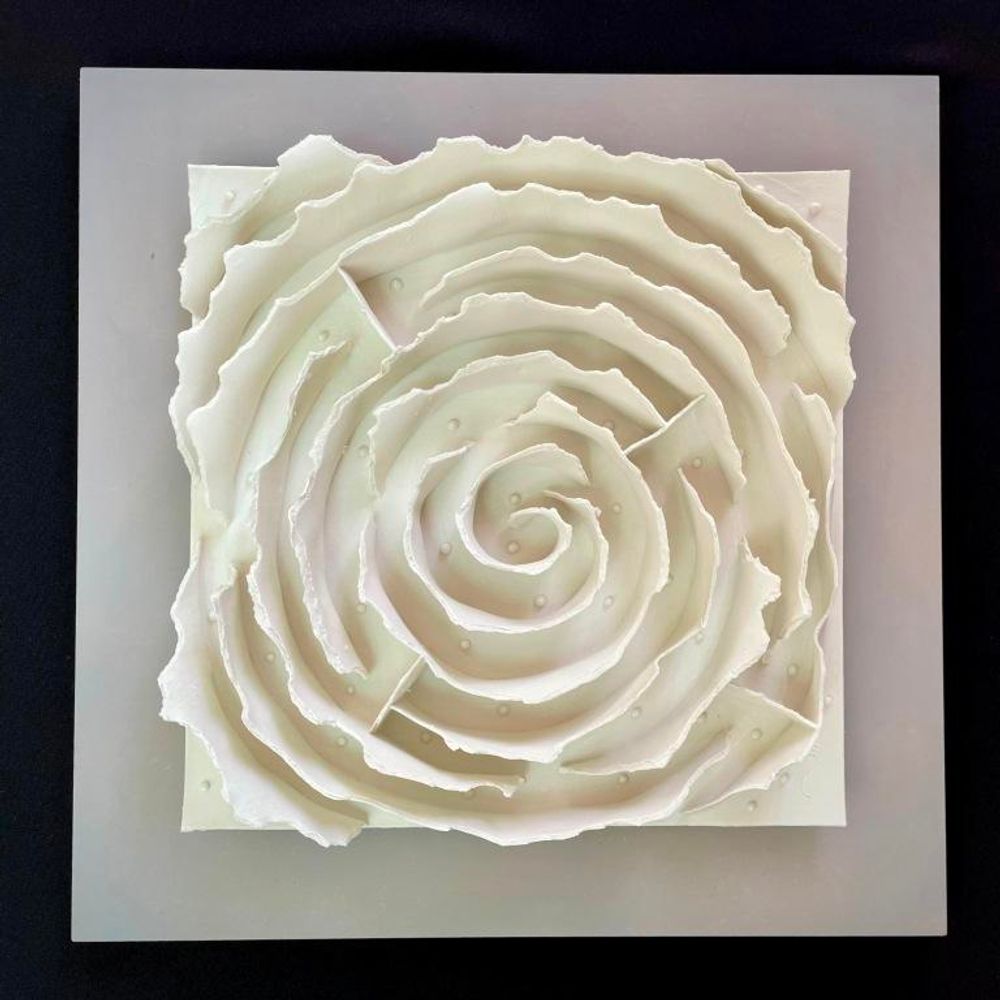 Unique pieces - Paintings Porcelain GOLD “labirynth” collection Bark - GUENAELLE GRASSI