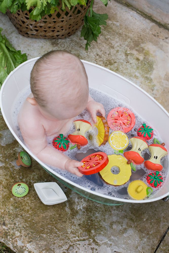 Toys - Teethers FRUITS & VEGGIES - OLI&CAROL FRANCE