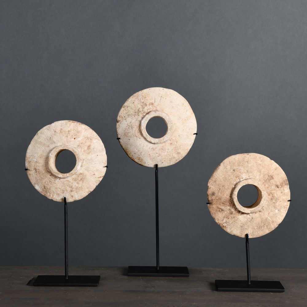 Decorative objects - Set of 3 small Stone Discs - ATELIERS C&S DAVOY