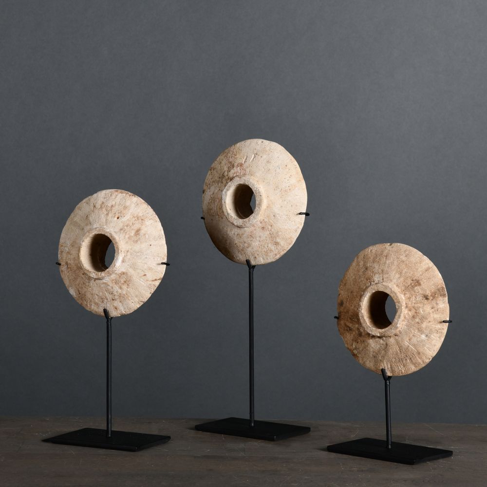 Decorative objects - Set of 3 small Stone Discs - ATELIERS C&S DAVOY