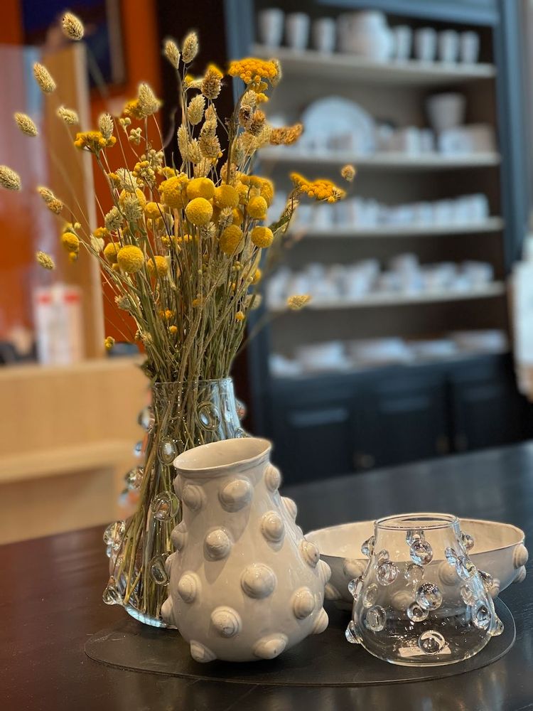 Flower pots - Vase Mademoiselle design by Mathilde Carron-Astier de Villatte - CARRON PARIS