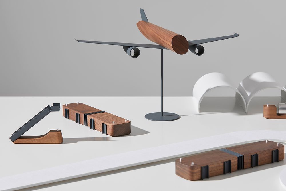 Design objects - Shuttlebus | Airportmood Collection - MAD LAB