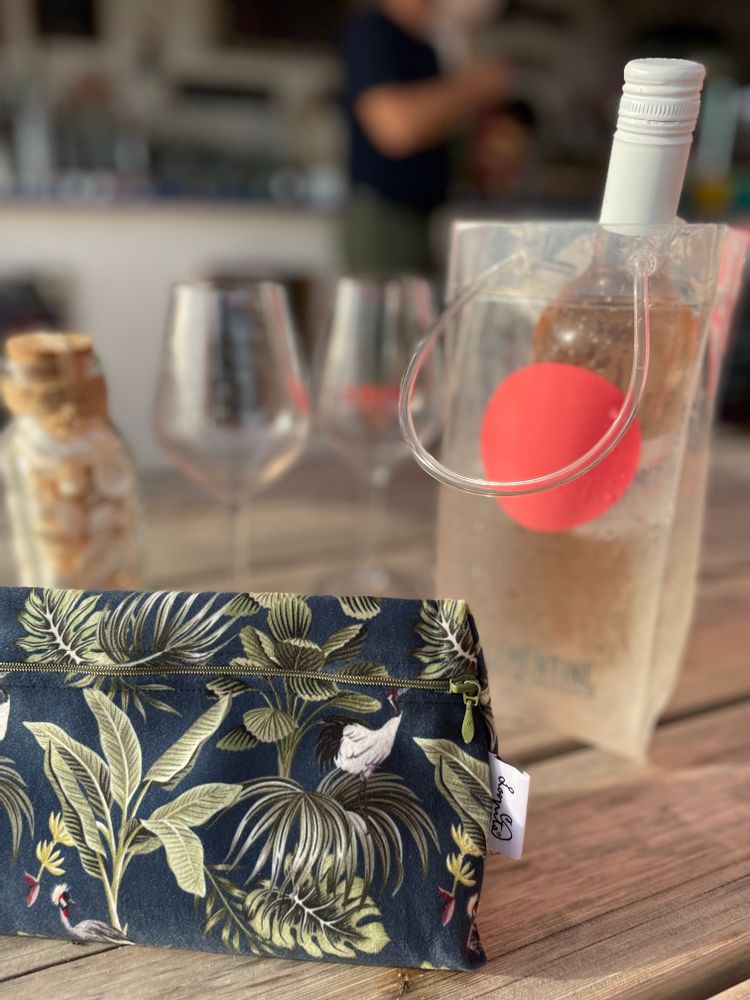 Travel accessories - Makeup Bags - LOOPITA