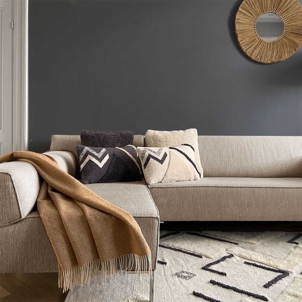 Design carpets - Treasure carpet and cushion collection - MALAGOON