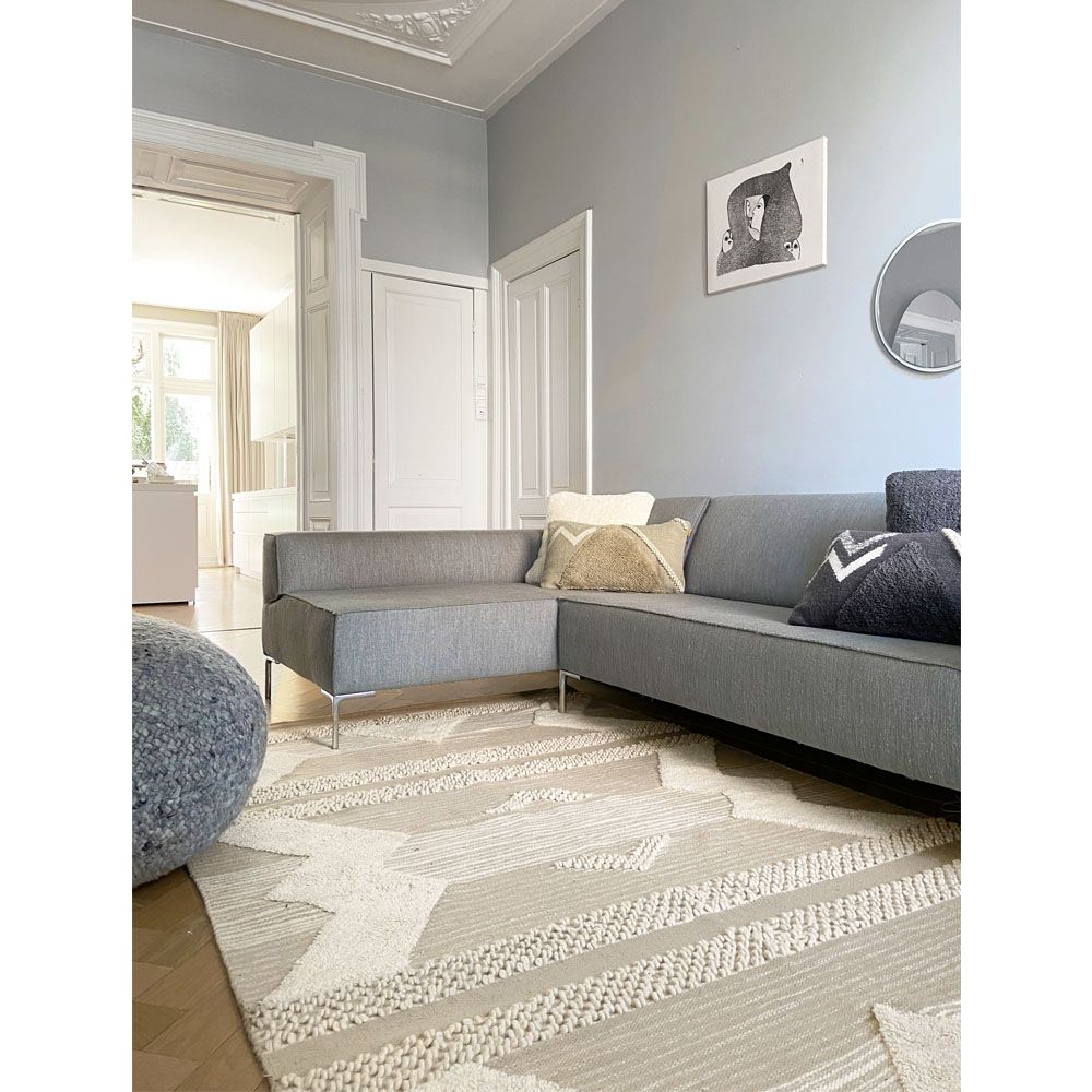 Design carpets - Treasure carpet and cushion collection - MALAGOON