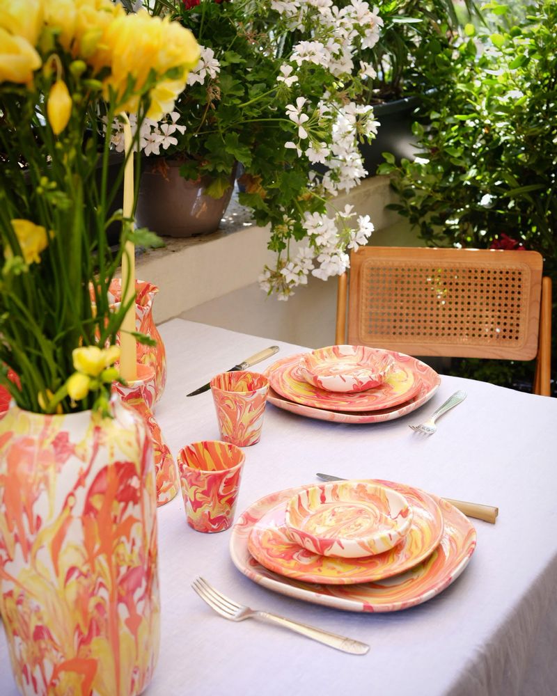 Decorative objects - ceramic plate, table service - IOM INES-OLYMPE MERCADAL