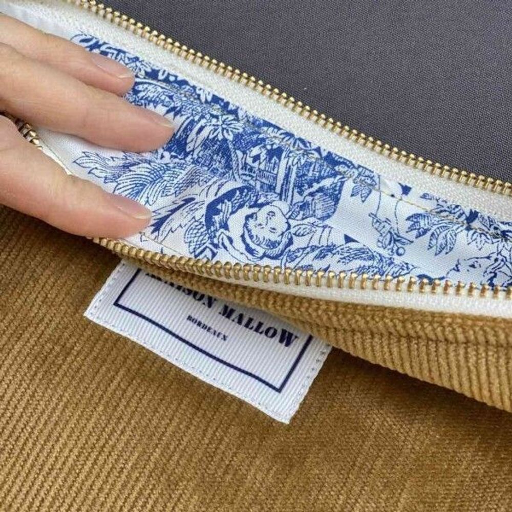 Pochettes - Pochette en Velours Camel - L'ATELIER DES CREATEURS