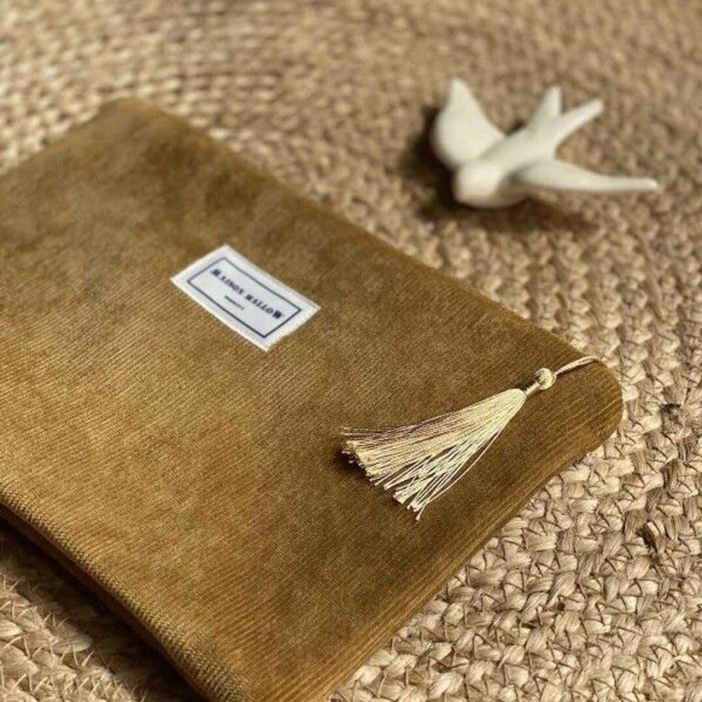 Pochettes - Pochette en Velours Camel - L'ATELIER DES CREATEURS