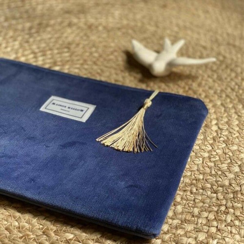 Clutches - Blue Velvet Pouch - L'ATELIER DES CREATEURS