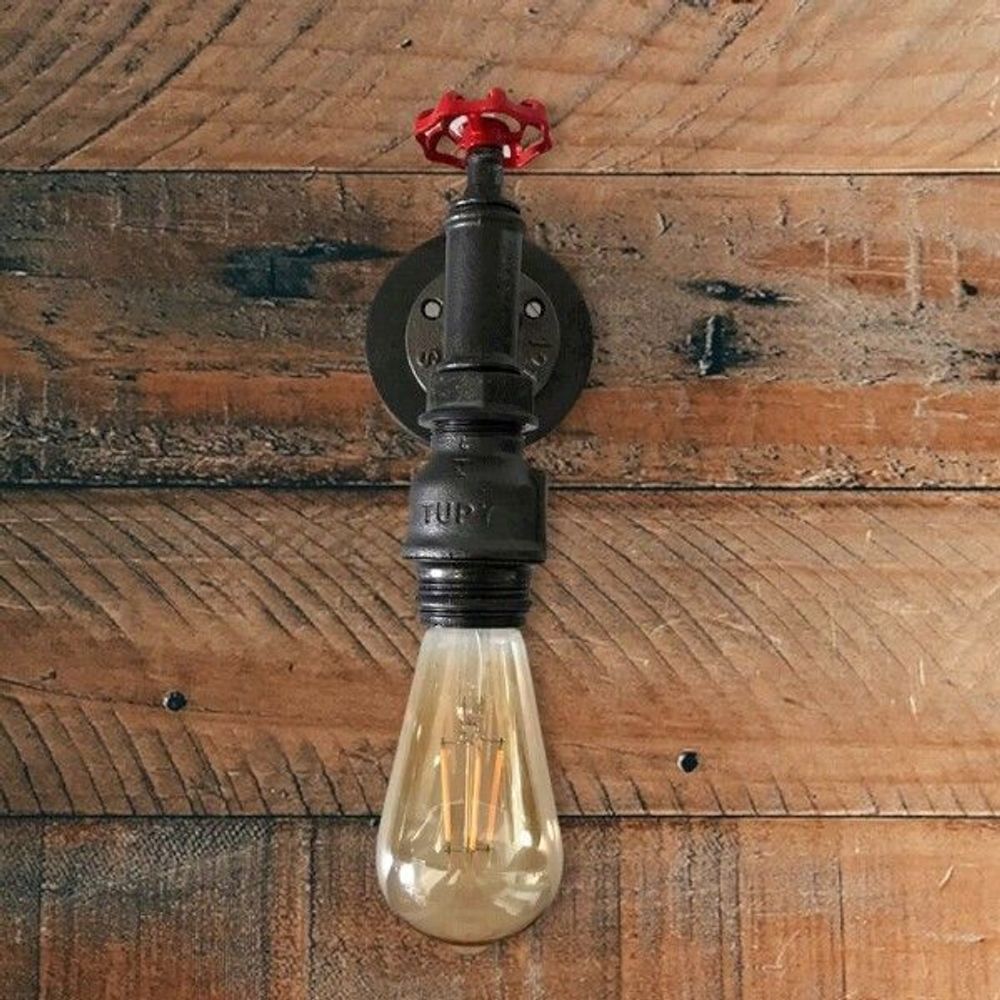 Wall lamps - Vintage industrial style metal wall light - L'ATELIER DES CREATEURS