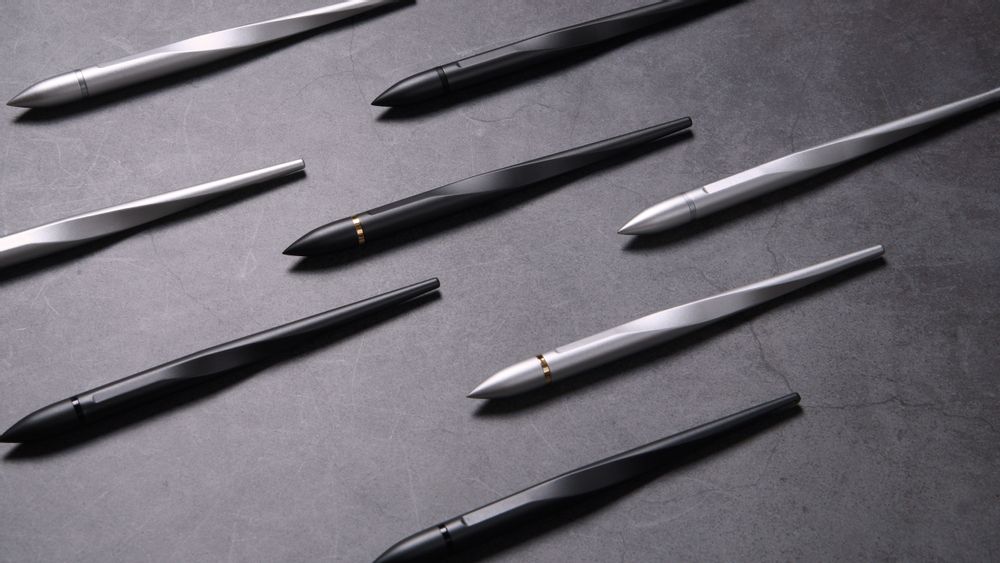 Stylos, feutres et crayons - The Hoverpen 2.0 Interstellar Edition, or 18 carats - NOVIUM TAIWAN INC.