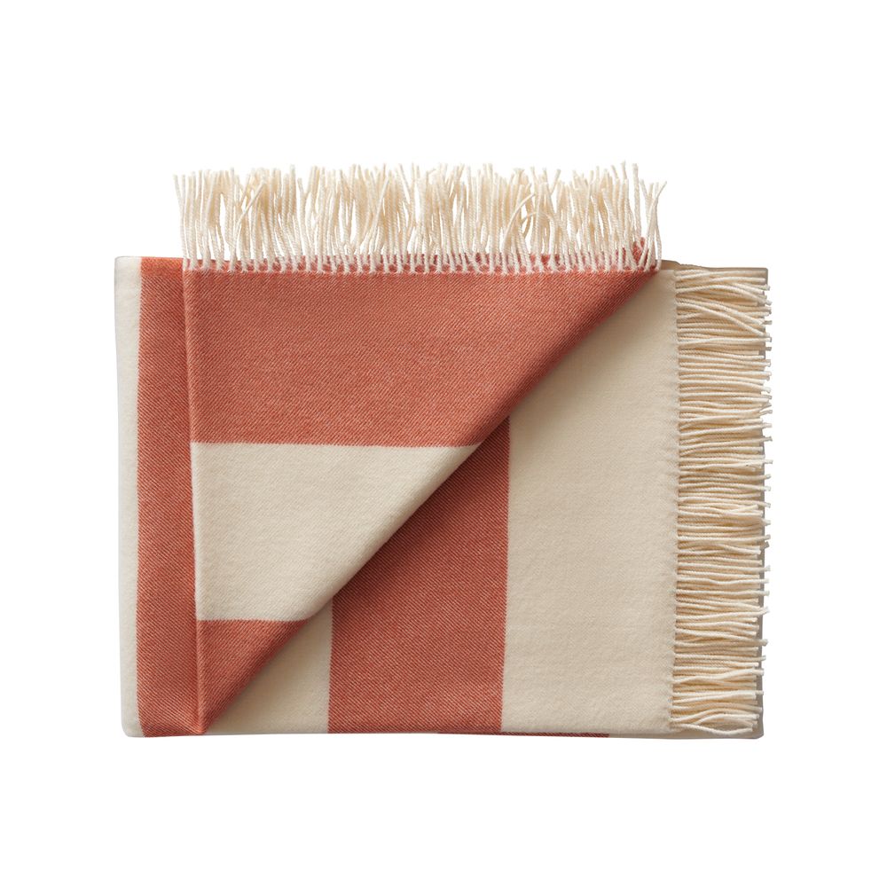 Throw blankets - The Sweater - SILKEBORG ULDSPINDERI