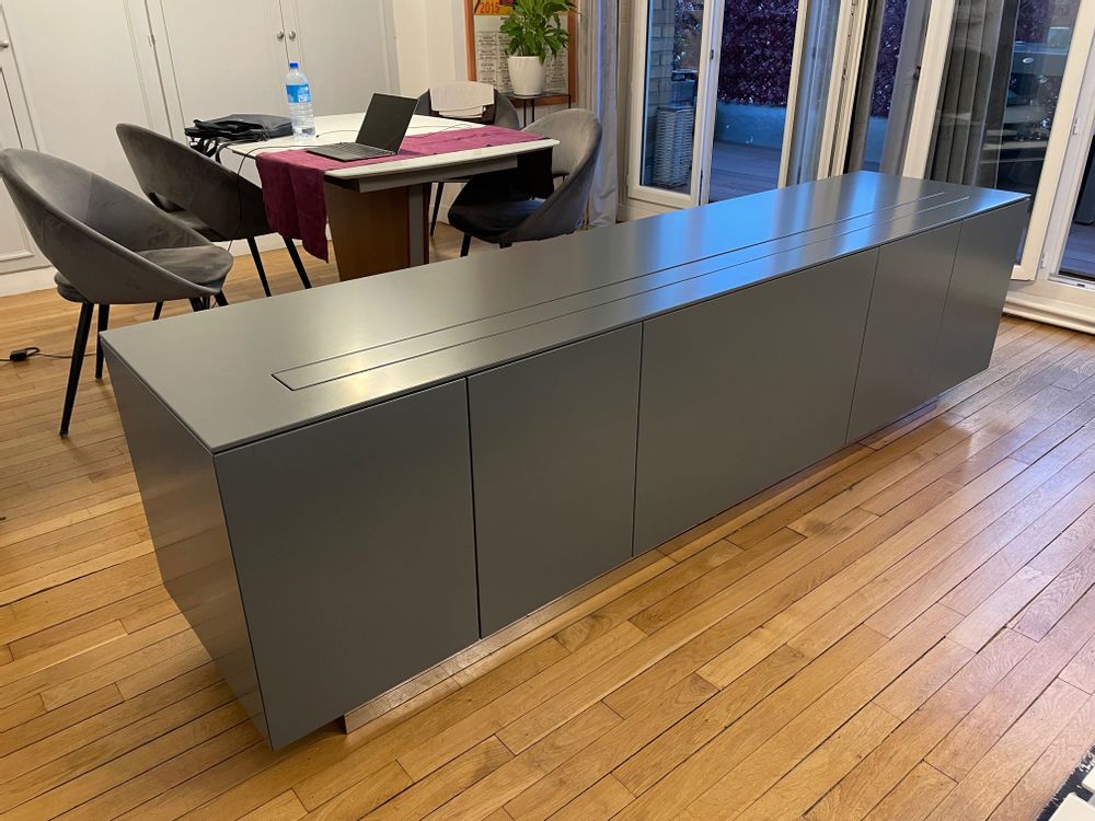 Buffets - MEUBLES TV  MOTORISÉS / LIFT / POUR ÉCRAN DE TRÈS GRANDE DIMENSION  SUR MESURE - ÉLÉGANCE ET TECHNOLOGIE