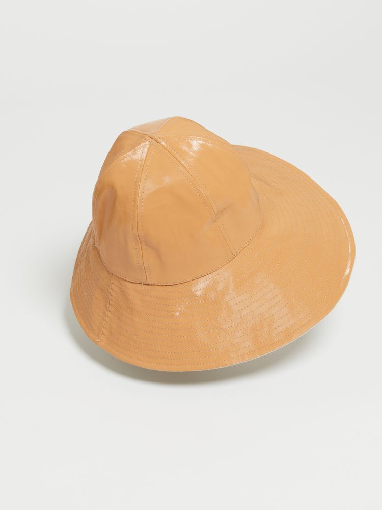 Bags and totes - CAPELINE hat - JACK GOMME