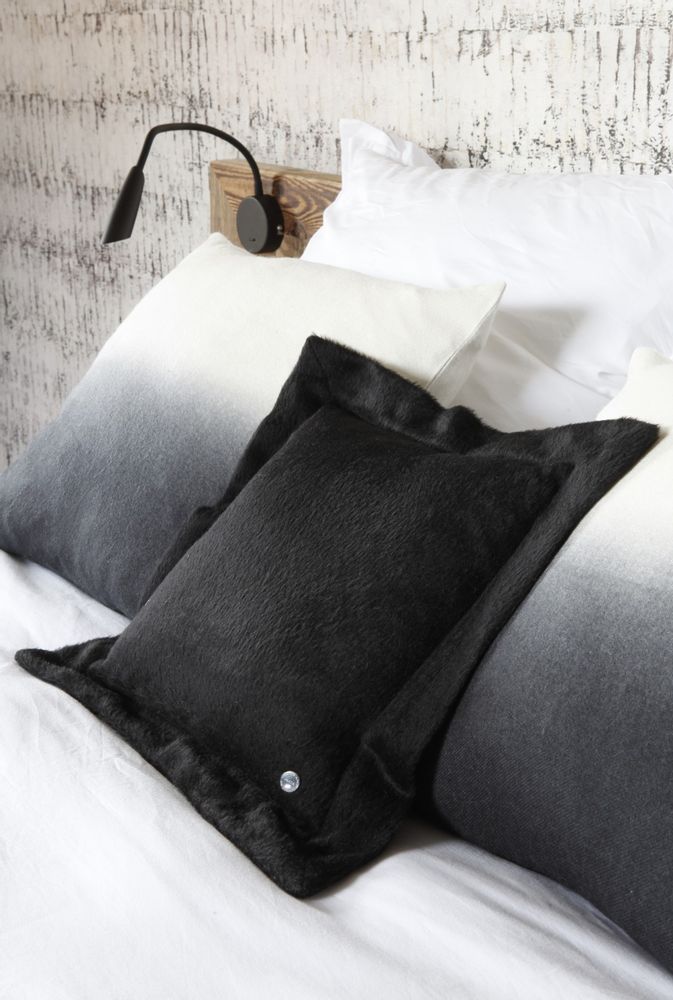 Coussins textile - Coussins sur mesure en Alpaga - INATA