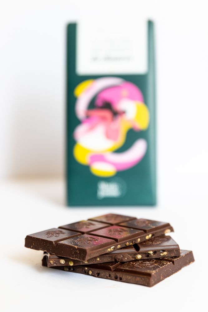Chocolate - Chocolate bars with hemp seeds - MARIE JANINE CBD