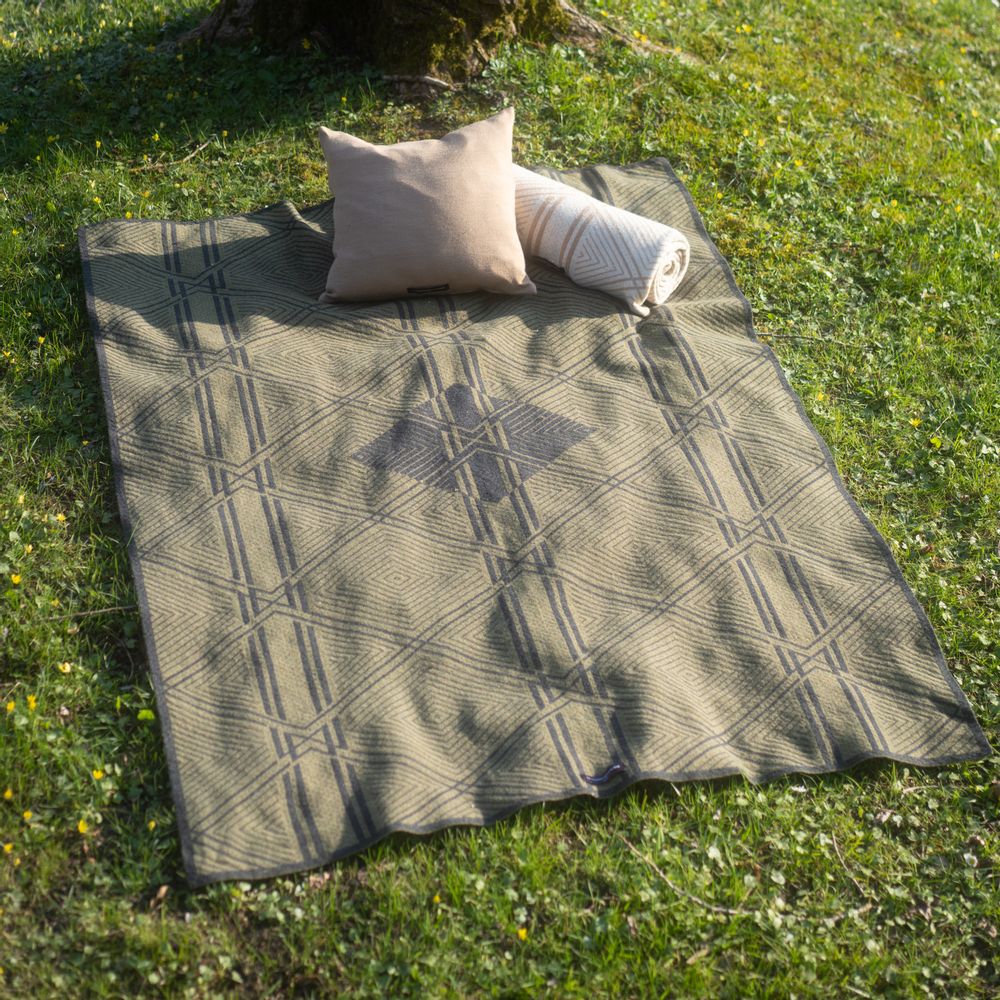 Plaids - Le Plaid Signature Recyclé - Vert de gris / Minerai - LA MAISON DE LA MAILLE